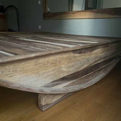 Waverly king size bed like new, solid wood