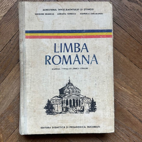 Romanian language manual for foreign students used