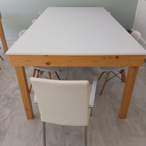 Table for 8-10 people like new, white surface, pine base