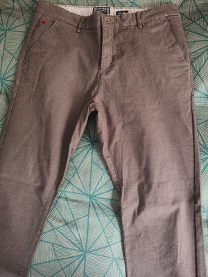Men's pants new, cigar color, size 36