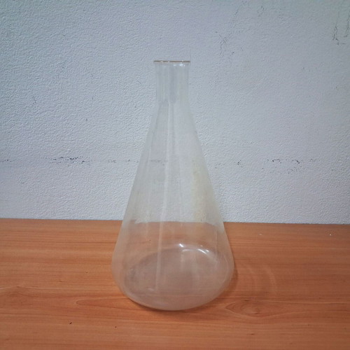 German laboratory flask GDR 23 cm like new