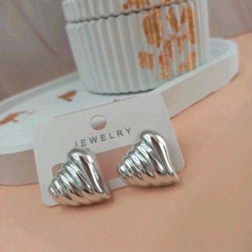 Silver Heart Earrings new