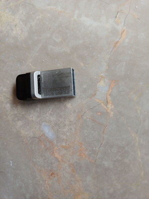Transcend JetFlash 380 USB flash drive με 16GB και USB 3.0/Micro-USB OTG