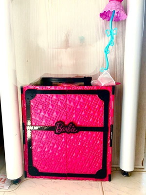 Barbie Wardrobe 2011/2012 like new with lamp
