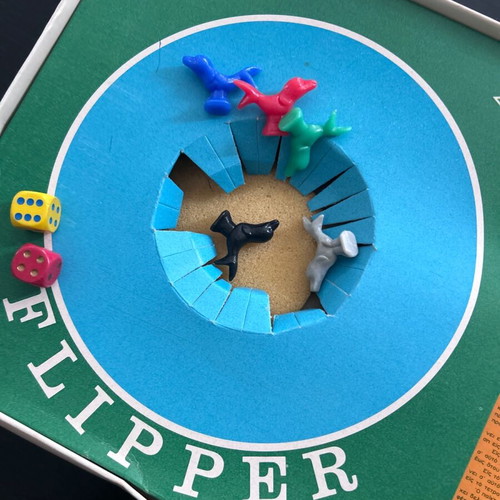 Epa tabletop flipper used, collectible
