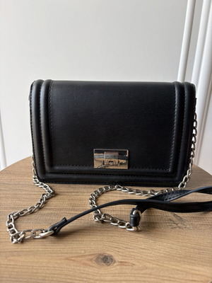Stradivarius black crossbody bag like new