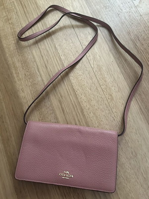 Coach shoulder bag like new, pink