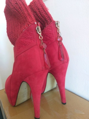 Red boots used, size 38