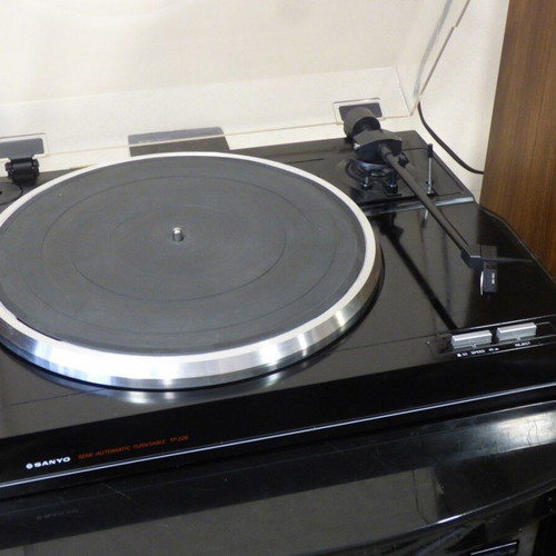 SANYO TP-226 πικάπ μεταχειρισμένο vintage ιαπωνικό hi-fi