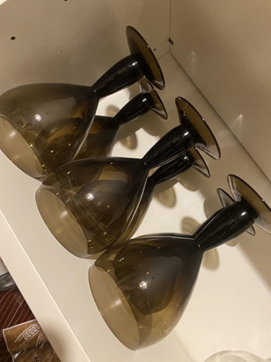 Large water or wine glasses set of 6 like new