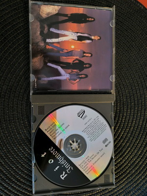 Riot Inishmore CD like new
