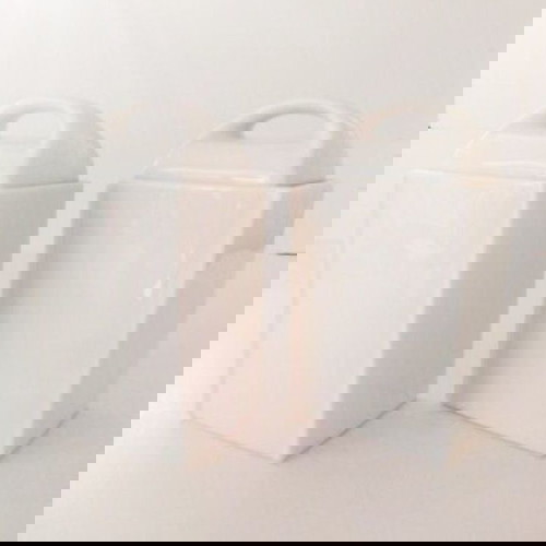 VINTAGE SET 2 ΤΕΜ ΒΑΖΆΚΙΑ ΜΕ ΚΑΠΆΚΙ ΑΠΌ ΠΟΡΣΕΛΆΝΗ - ΛΙΛΙΟΥΜ