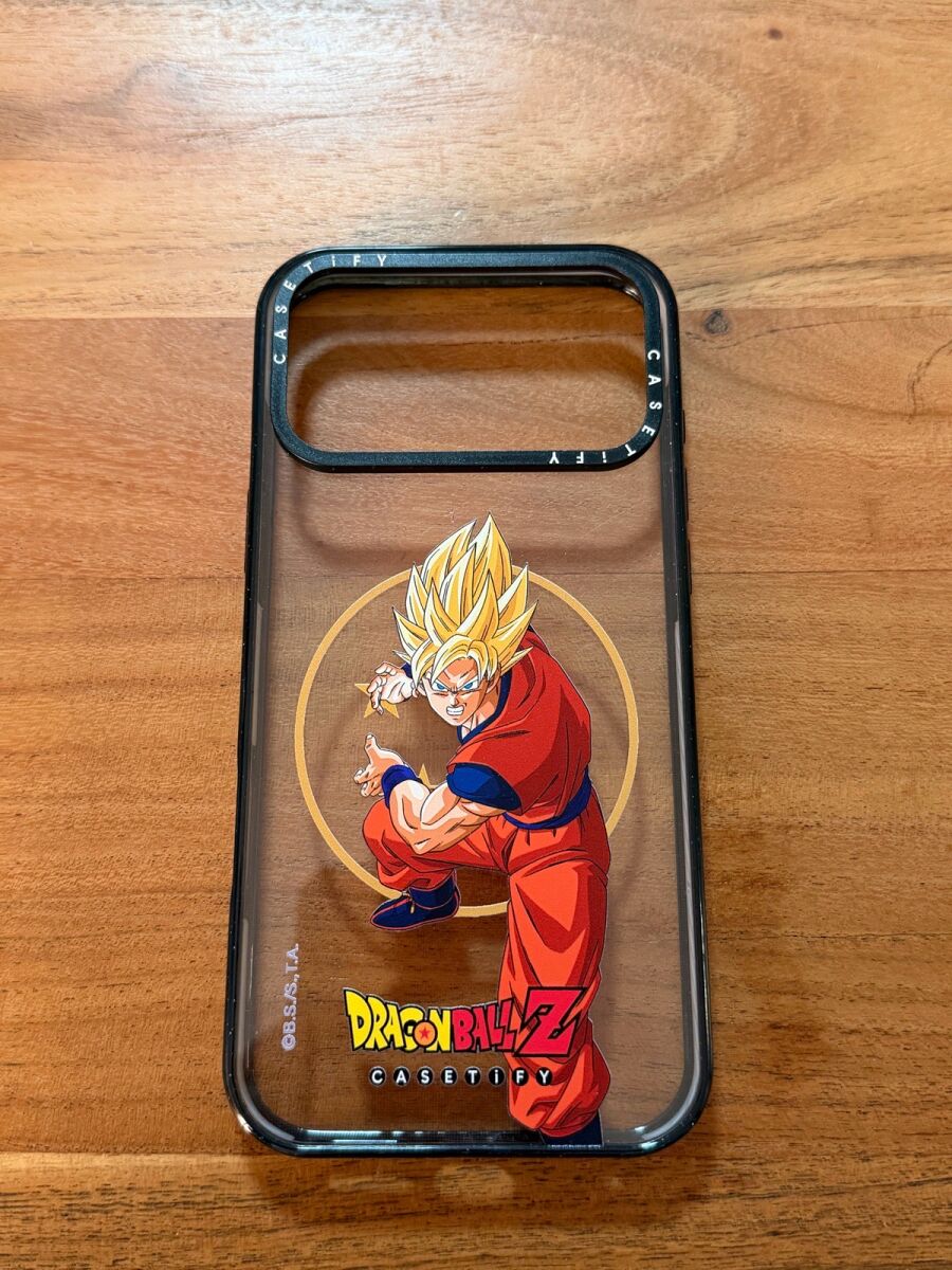 CASETiFY x Dragon Ball Z iPhone 17 Pro… - € 33,00 - Vendora.cy