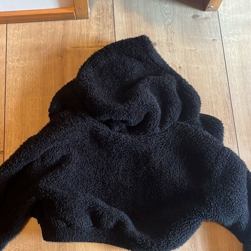 Black fur like new, short