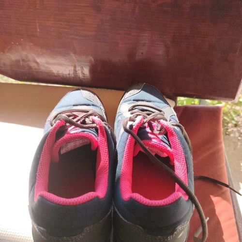Decathlon Quechua sneakers like new, women's sport shoes size 38, blue and pink