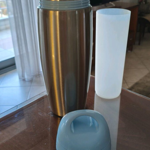 Chicco thermos used with plastic container for baby bottle