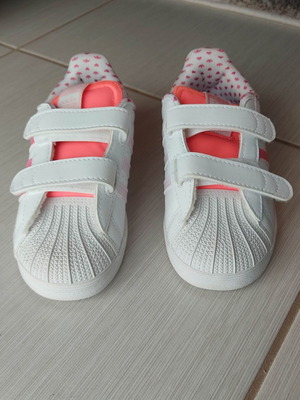 Adidas Superstar παιδικά αθλητικά καινούργια, νούμερο 26 1/2, άσπρο ροζ