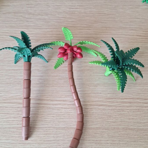 Playmobil gardening set like new, various plants