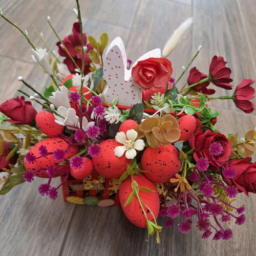 Easter decorations handmade new with care