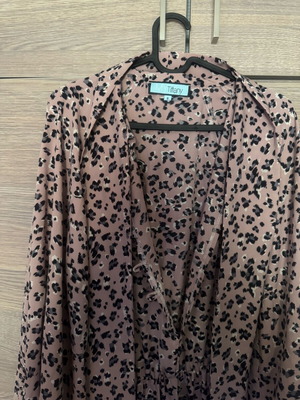 My Tiffany leopard print long dress like new, pink