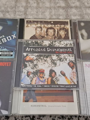 Pop CD συλλογή μεταχειρισμένη με 8 άλμπουμ
