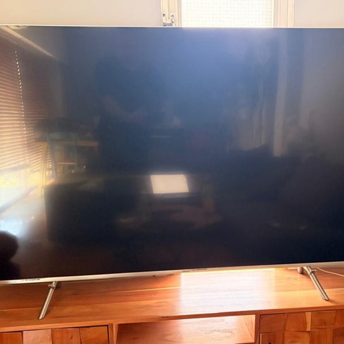 Samsung 65" 4K UHD Smart TV used, UE65MU7002 model