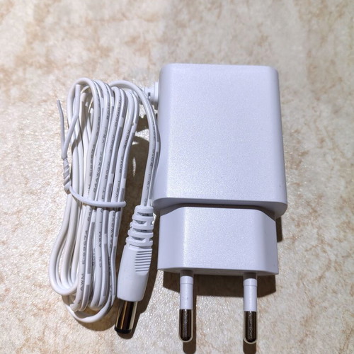 Power adapter 12V 1000mA DSA-12PF11-12 FEU white new