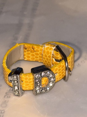 One Direction vintage ring new, yellow
