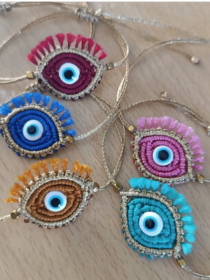 Macrame bracelet with glass eye new, boho style