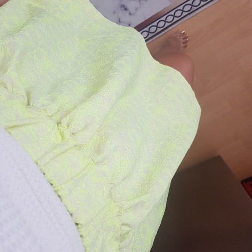 Zara skirt with high waist like new, size L, neon yellow-green