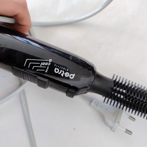 Electric Hair Brush like new