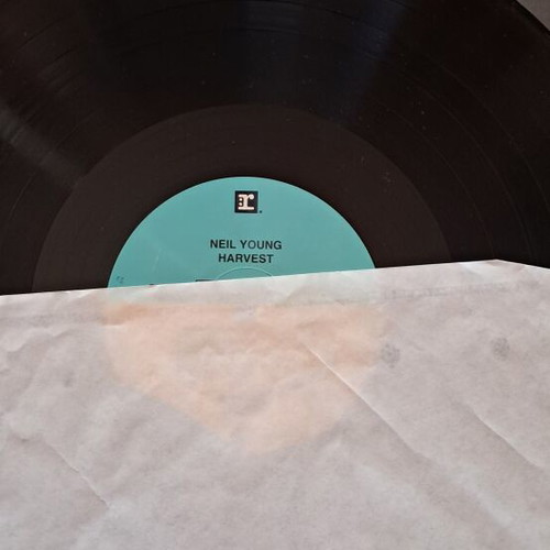 Neil Young Harvest LP album 1972, rock