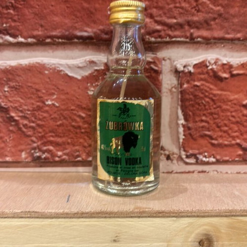 Zubrowka Bison Vodka miniature 50ml new