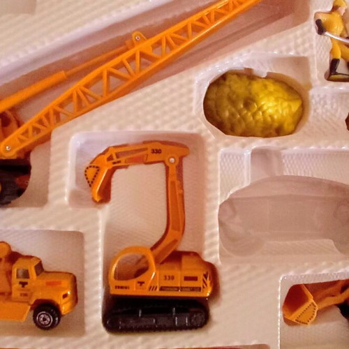 Pro Engine Die Cast Metal Construction Play Set like new