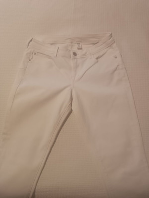 H&M white pants XS for 13 years old like new, straight fit