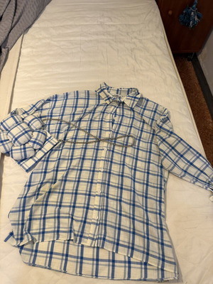 Checked shirt like new, white and blue, one size