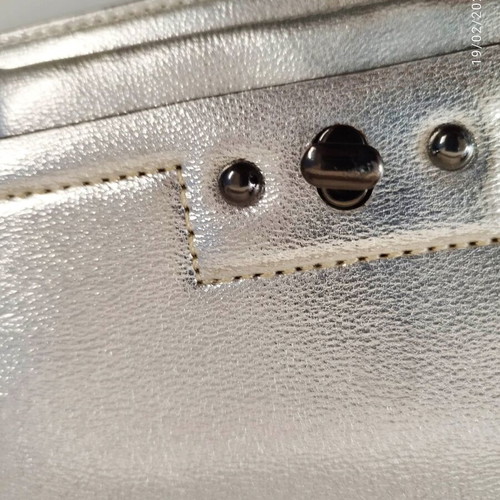 Silver metallic structured shoulder bag with chain and leather detail new