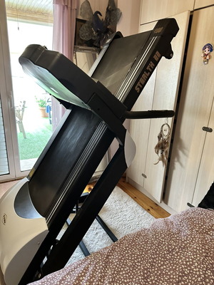Stealth Treadmill used, needs service, fully functional
