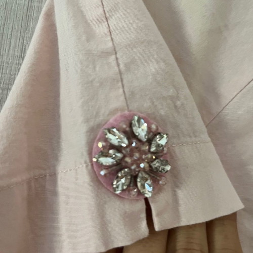 Gizia Top size M used, pink cotton with embroidered stones on sleeves