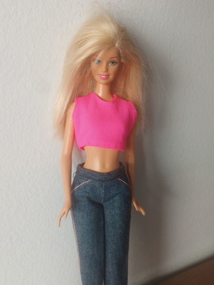Κούκλα Barbie 90s μεταχειρισμένη, όπως τη βλέπετε