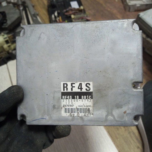 Computer ECU Mazda 323 RF4S18881C used