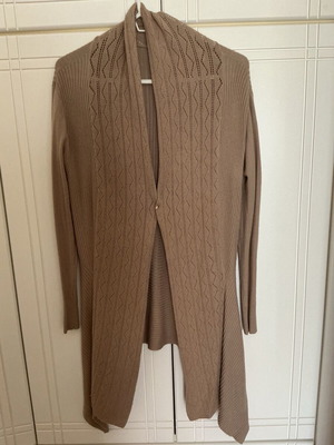 Cardigan beige size XL like new
