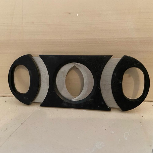 Cigar cutter used, cigar trimmer
