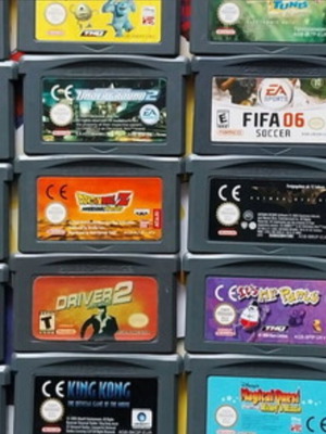 GBA 24 ΑΥΘΕΝΤΙΚΑ ΠΑΙΧΝΙΔΙΑ