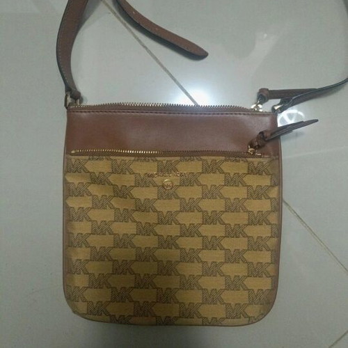 Micheal Kors bag new