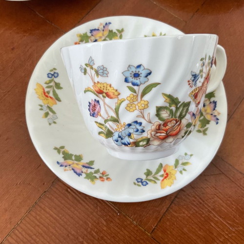 Aynsley Cottage Garden tea set 12 pcs bone china like new