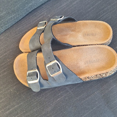 Mares slippers size 41 used, black unisex