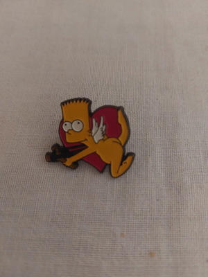 Bart Simpson pin used, 2.5x2 cm