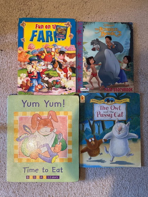Foreign language children's books used, set of 4