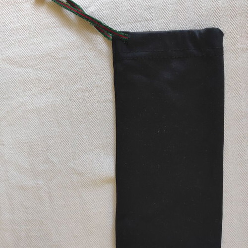 Gucci glasses case pouch like new, black